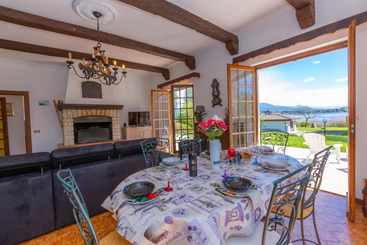 Villa Martine Au Bord Du Lac - Happy Rentals Cadrezzate Buitenkant foto