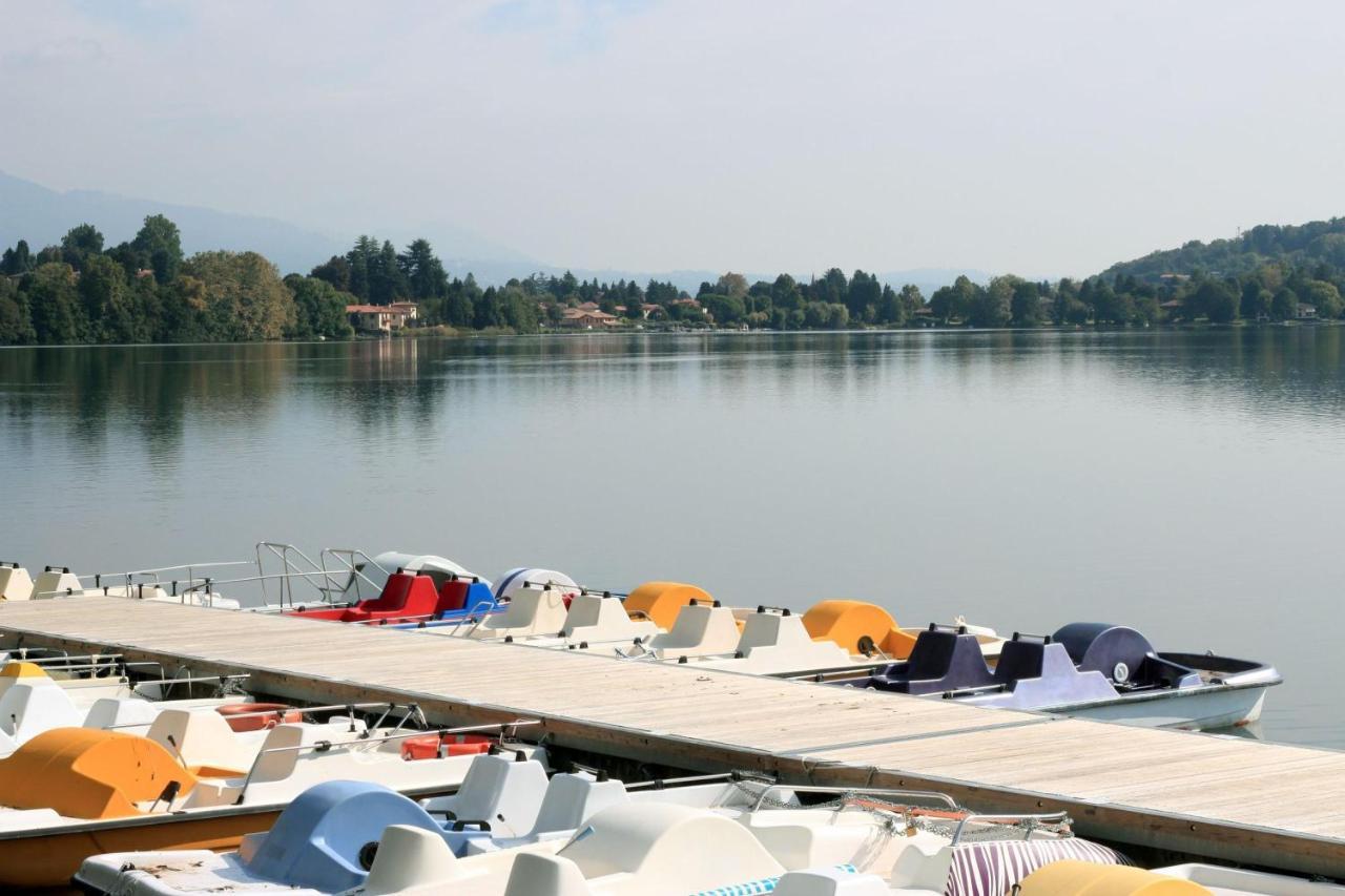 Villa Martine Au Bord Du Lac - Happy Rentals Cadrezzate Buitenkant foto