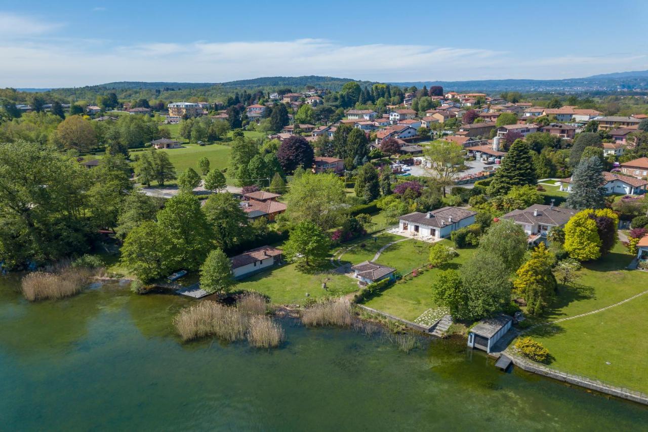 Villa Martine Au Bord Du Lac - Happy Rentals Cadrezzate Buitenkant foto